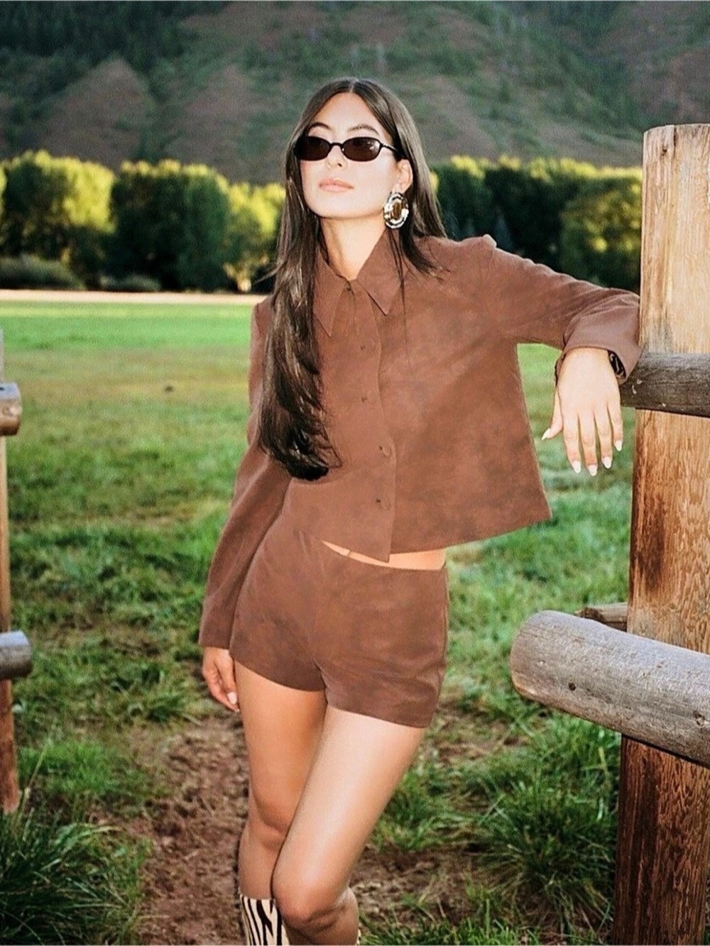 Gianni Bini The Rebecca Faux Suede Mid Rise Coordinating Shorts Brown Size 12